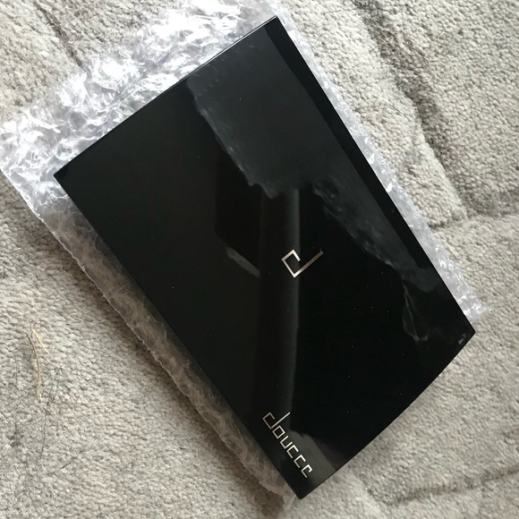 Doucce Freematic Eyeshadow Pro Palette - Picture 2 of 4